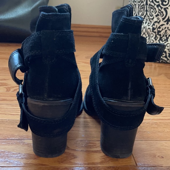 Black slouchy Zara suede ankle boots - Picture 4 of 5